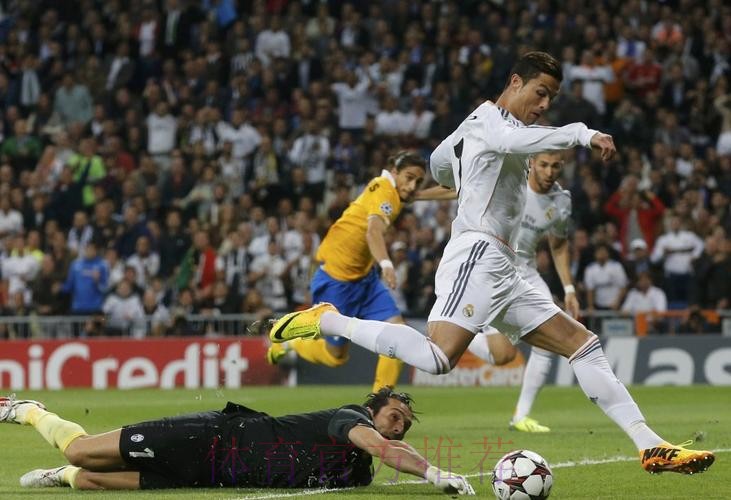 友谊赛-皇马1-3尤文 维尼修斯破门基恩DV9建功 友谊赛-皇马1-3尤文 维尼修斯破门基恩DV9建功